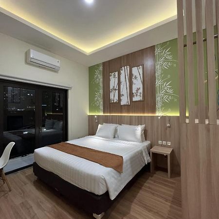 D'Bamboo Suites Jakarta Exterior photo