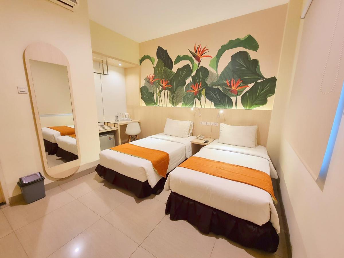 D'Bamboo Suites Jakarta Exterior photo