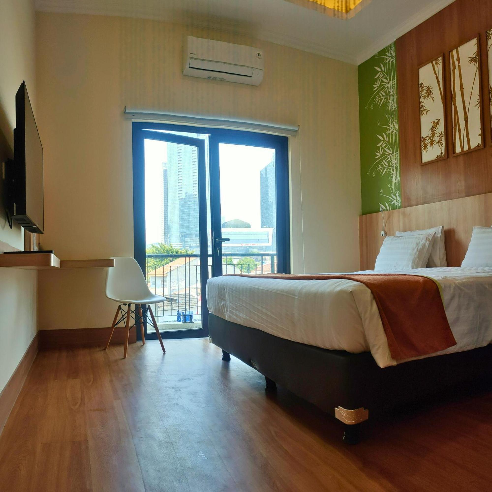 D'Bamboo Suites Jakarta Exterior photo