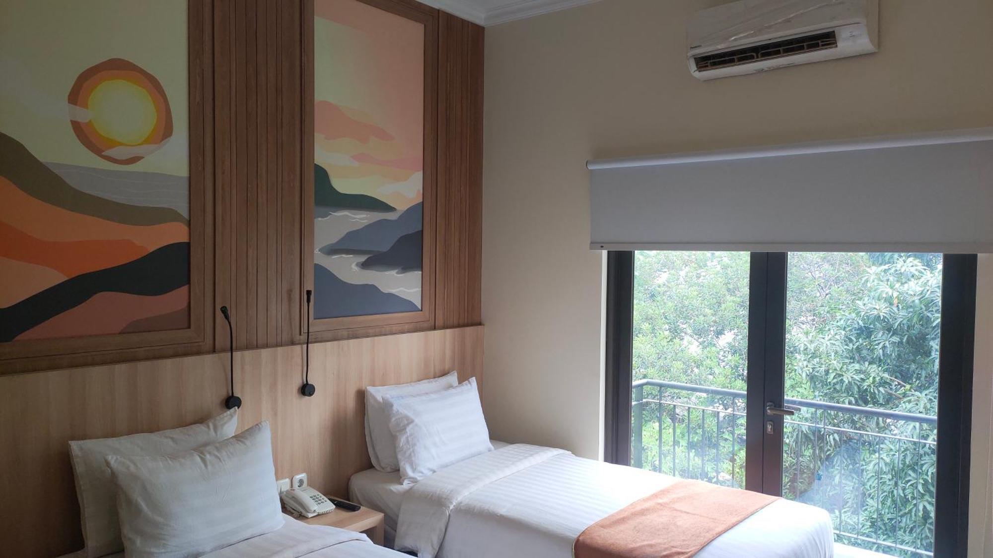 D'Bamboo Suites Jakarta Exterior photo